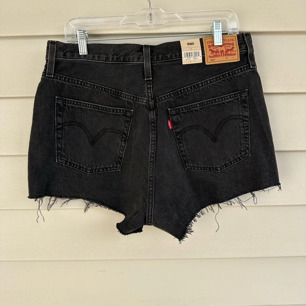 Levi's Women's Black Jean Shorts - Picture 4 of 5